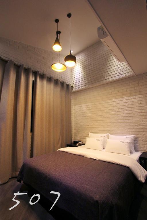 2 Heaven Hotel Lotte Waterpark Gimhae Exterior foto