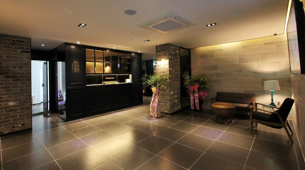 2 Heaven Hotel Lotte Waterpark Gimhae Exterior foto